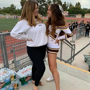 Meet your Posher, Aura